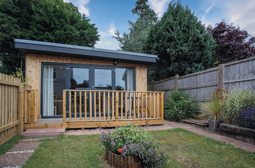 Photo 1 - The Garden Lodge - 1 Bedroom Lodge - Tenby