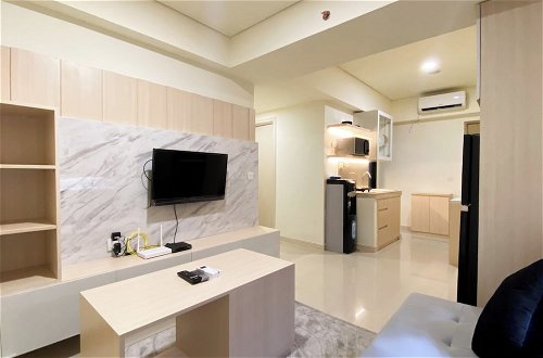 Photo 26 - Best Homey And Modern 2Br At Meikarta Apartment
