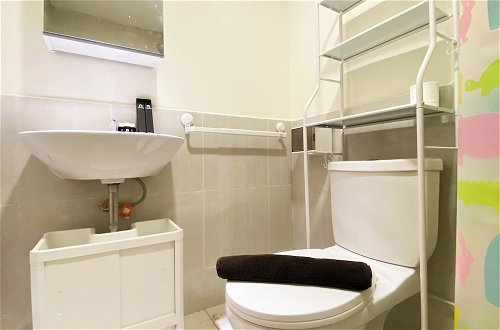 Photo 23 - Best Homey And Modern 2Br At Meikarta Apartment