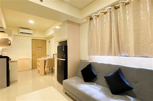 Photo 27 - Best Homey And Modern 2Br At Meikarta Apartment