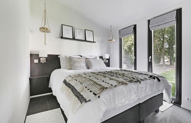 Modern Chalet With a Smart TV Near Forest - Foto 1