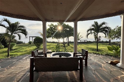 Foto 25 - room in Guest Room - 38m2 Turtle Suite in a 560 m2 Villa, Indian Ocean View