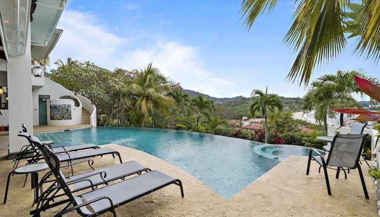 Photo 1 - Ocean-view Flamingo Palace With Stone Courtyard and Giant Infinity Pool