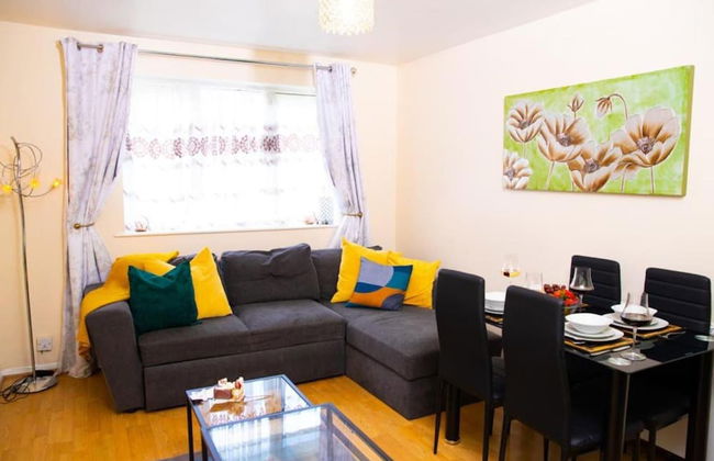 Inviting 1-bed Apartment in London, Near Hotsput - Foto 12
