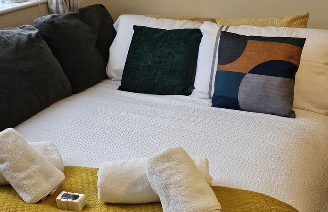 Inviting 1-bed Apartment in London, Near Hotsput - Foto 9
