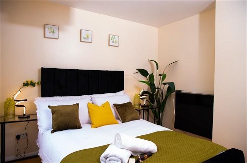 Photo 8 - Inviting 1-bed Apartment in London, Near Hotsput