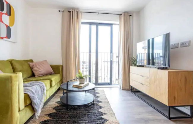 Exquisite 1-bed Homely Apartment in Manchester - Photo 5