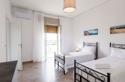 Foto 15 - Casa Adda Apartments by Wonderful Italy