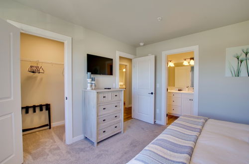 Photo 19 - Monroe Apartment Near Evergreen State Fairgrounds