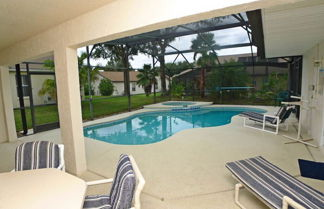 Photo 2 - Groves Four Bedroom Pool Home and Spa