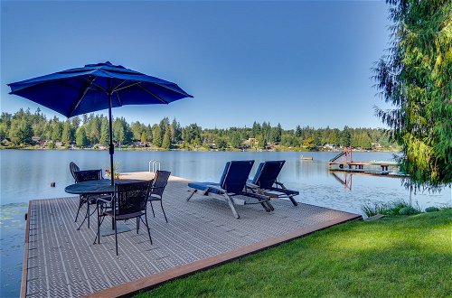 Photo 3 - Lakefront Snohomish Cottage w/ Private Dock