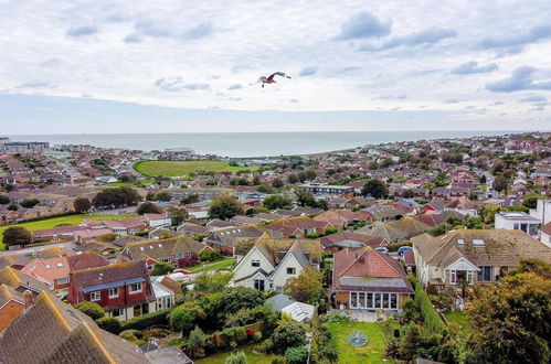 Photo 14 - Saltdean Seaview 2 By My Getaways