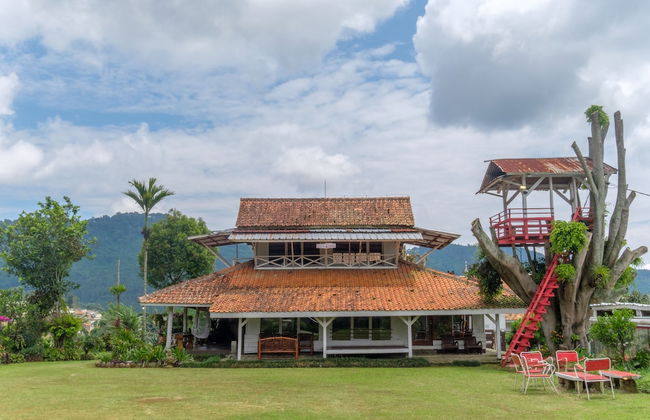 Hilltop Camp Lembang by TwoSpaces - Foto 18