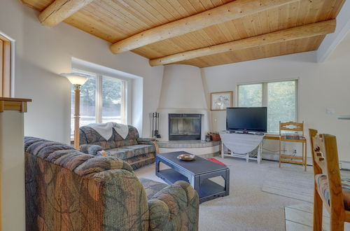 Photo 1 - Secluded Amalia Retreat w/ Cozy Fireplace & Grill