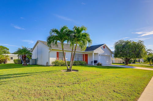 Foto 10 - Charming St Lucie River Retreat w/ Pool & Dock