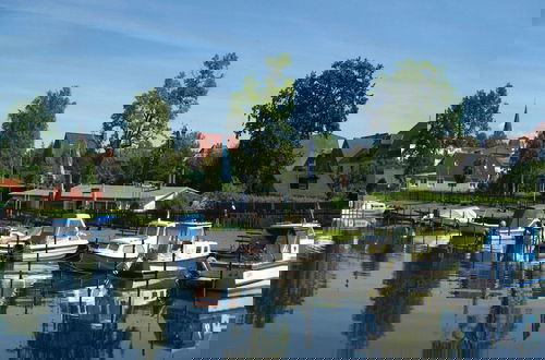Photo 18 - Hausboot Floating House in Ribnitz-damgarten