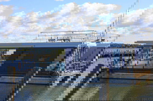 Photo 1 - Hausboot Floating House in Ribnitz-damgarten