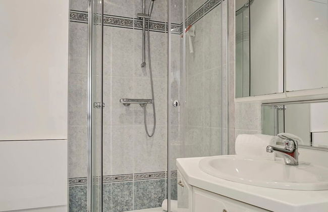 Charming Apartment Near the Beach - Foto 15