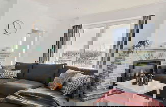 Foto 1 - Charming Apartment Near the Beach