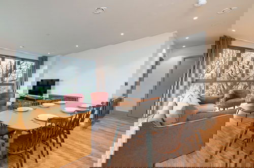 Foto 8 - Modern Apartment in North London