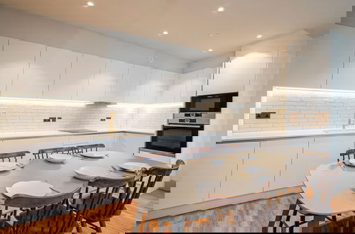 Foto 6 - Modern Apartment in North London