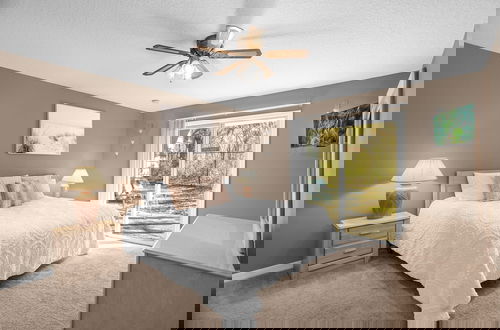 Foto 4 - Upstay - Unbeatable Location Condo w Garden Patio