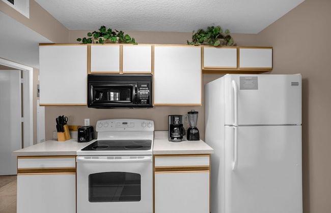 Upstay - Unbeatable Location Condo w Garden Patio - Foto 12