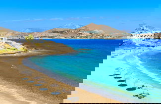 Photo 2 - Villa Maria - Naoussa Surfers Bluewave Suite