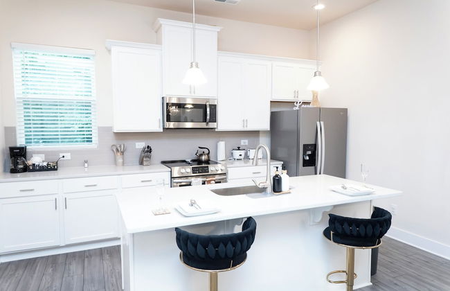 Cozy Retreat near Uptown Charlotte with Free Parking & Wi-Fi - Foto 17