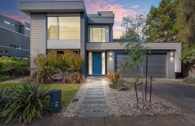 Gorgeous 5 Bedroom - Golf Course Views - Foto 27