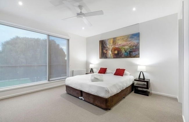 Gorgeous 5 Bedroom - Golf Course Views - Foto 1