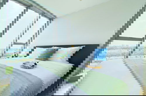 Foto 3 - Homey And Cozy Stay 1Br Branz Bsd City Apartment