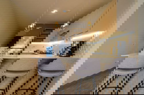 Photo 3 - w Extraordinary 2BR With Balcony in Miraflores
