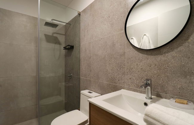 w Sensational 2BR w Balcony in Miraflores - Foto 16