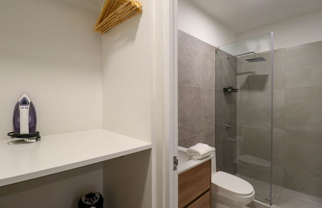 w Sensational 2BR w Balcony in Miraflores - Foto 21