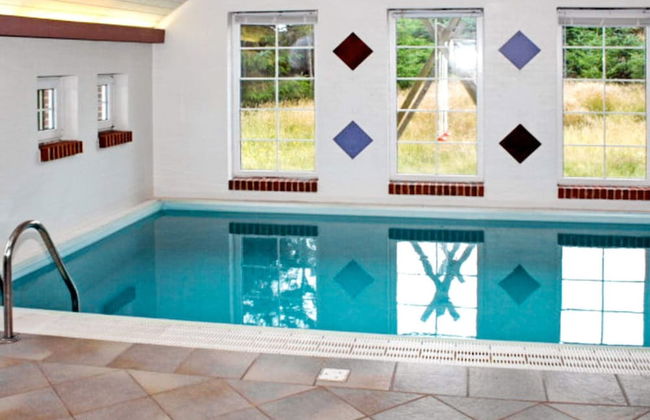 4 Star Holiday Home in Ulfborg - Foto 1