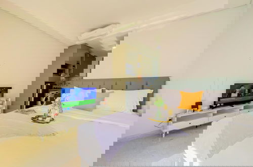 Foto 3 - Good Place And Strategic Studio Gold Coast Apartment Pik