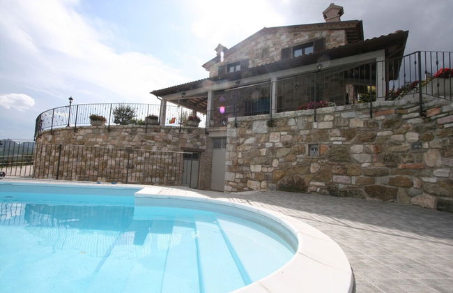 Serene Living in a Stone Villa in Marche - Foto 19
