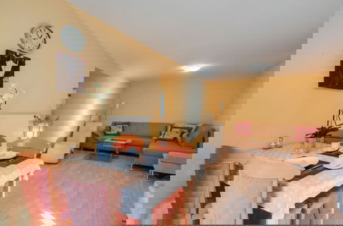 Foto 17 - A Modern Apartment in the Hunsruck Region's Romantic Drohn Valley
