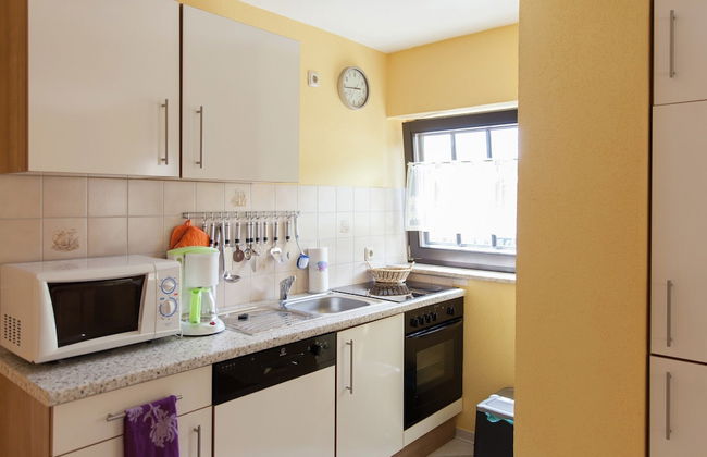 A Modern Apartment in the Hunsruck Region's Romantic Drohn Valley - Foto 16