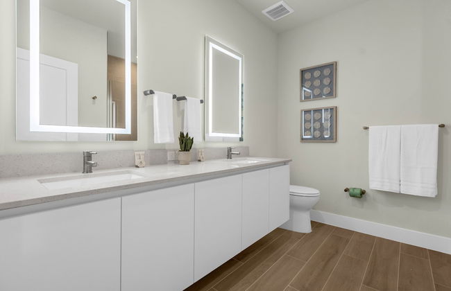 Upstay - Modern Family Townhome With Pool - Foto 15