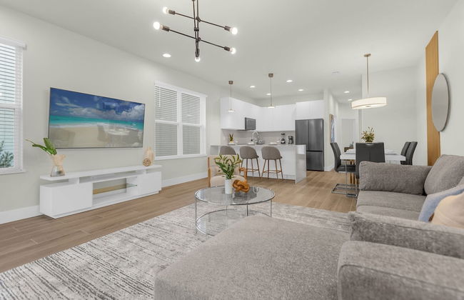 Upstay - Modern Family Townhome With Pool - Photo 8