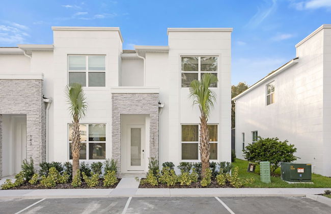 Upstay - Modern Family Townhome With Pool - Foto 4