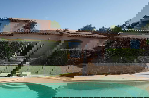 Foto 1 - Premium Villa With Garden and Pool, Lambesc