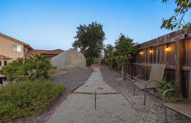 Chardonnay Charm by Avantstay Luxe Group Retreat w/ Pool Mins to Wineries - Photo 42