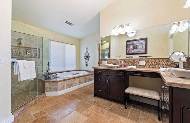 Chardonnay Charm by Avantstay Luxe Group Retreat w/ Pool Mins to Wineries - Photo 22