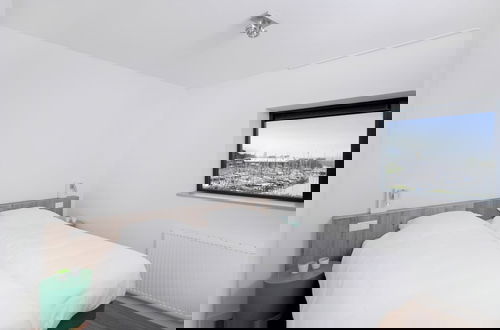 Foto 8 - Contemporary Apartment in Kamperland Near Lake