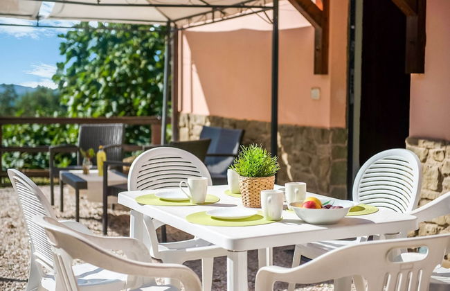 Inviting Farmhouse in Appenines With Covered Swimming Pool - Foto 75