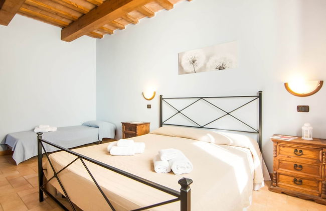 Inviting Farmhouse in Appenines With Covered Swimming Pool - Foto 26