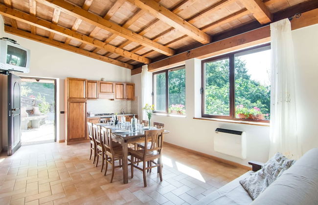 Inviting Farmhouse in Appenines With Covered Swimming Pool - Foto 58